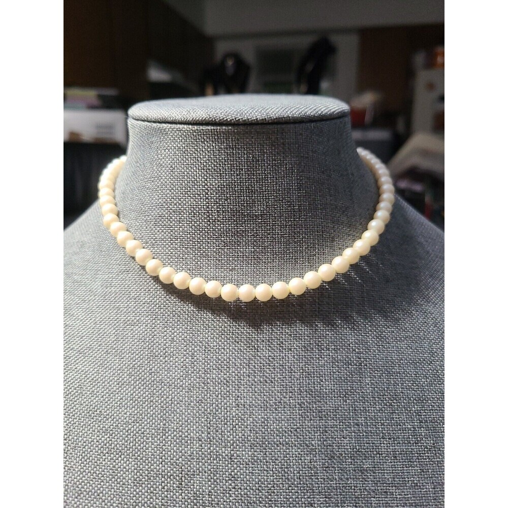 Vintage Simulated Pearl Beaded Necklace